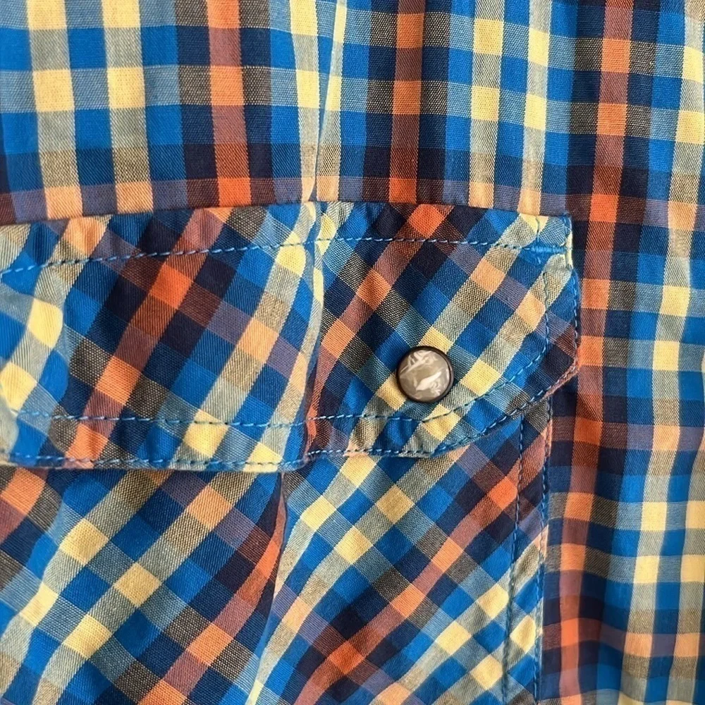 The North Face Men’s Pearl Button Western Style Outdoor Button Up Size Large